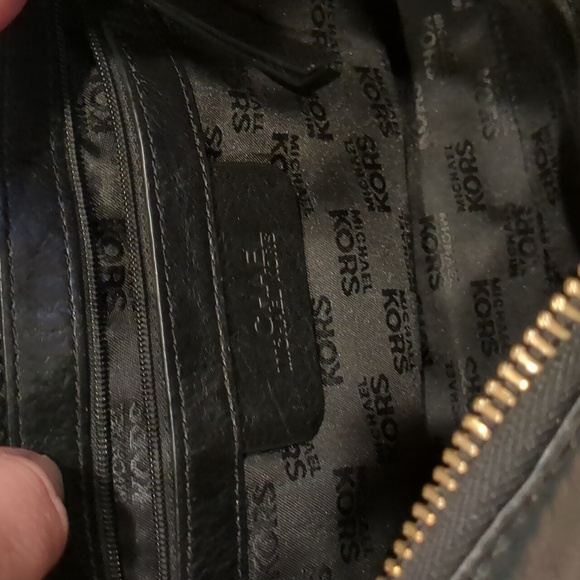 Michael Kors satchel - Picture 8 of 11